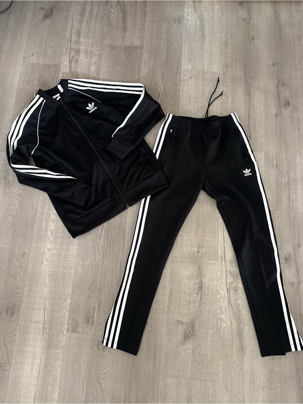 Adidas Black Track Set Size XS Pant Kids L Jacket